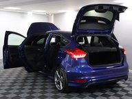 Ford Focus ST-LINE X 21