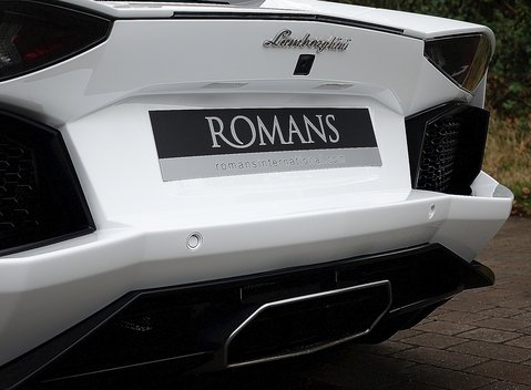 Lamborghini Aventador LP 700-4 23