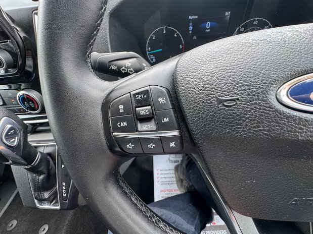 Ford Transit Custom Crew Cab AUTO SWB L1H1 Sport 320 Air Con SELECT 21
