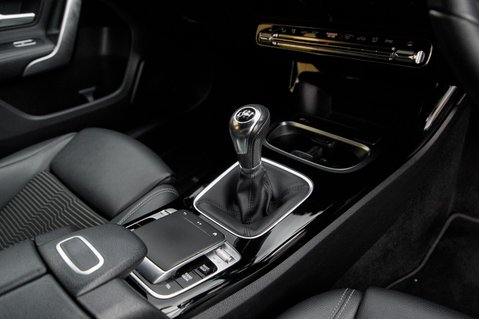 Mercedes-Benz A Class A 180 SPORT 34