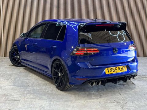 Volkswagen Golf 2.0 Golf R DSG 4WD 5dr 26