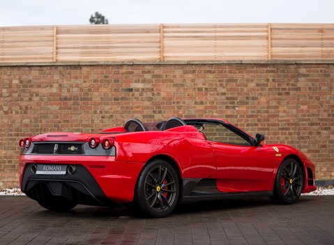 Ferrari 430 Scuderia Spider 16M 18