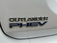 Mitsubishi Outlander PHEV DESIGN 15