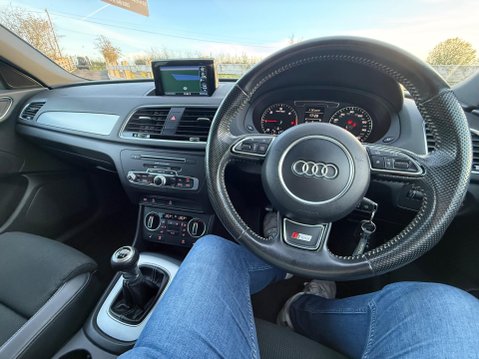 Audi Q3 2.0 TDI S line Euro 6 (s/s) 5dr (Nav) 30