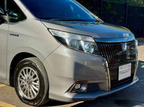Toyota Esquire Hybrid 1.8 Hybrid Gi Edition 30