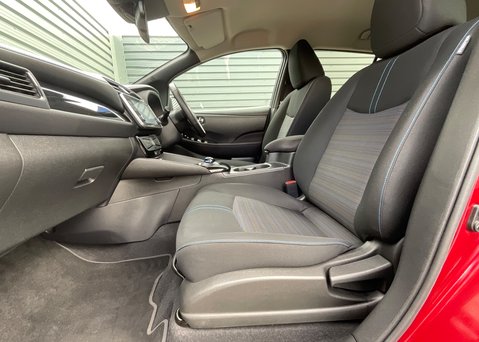 Nissan LEAF N-CONNECTA 13