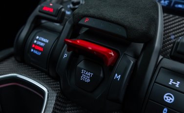 Lamborghini Urus PERFORMANTE 28