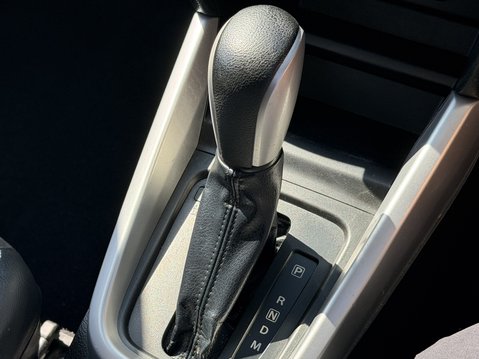 Suzuki Vitara 1.6 SZ-T 5dr Auto 31