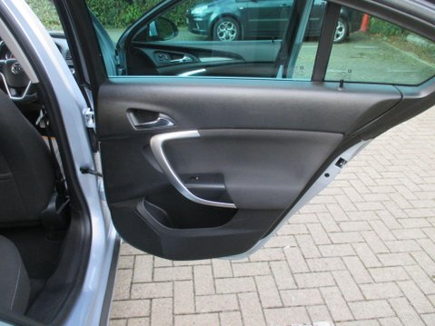 Vauxhall Insignia 1.8 16V SRi Euro 5 5dr 47