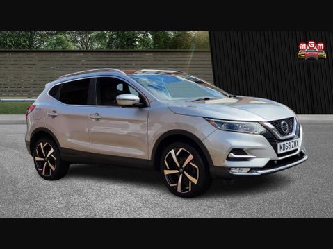 Nissan Qashqai TEKNA PLUS DIG-T 6