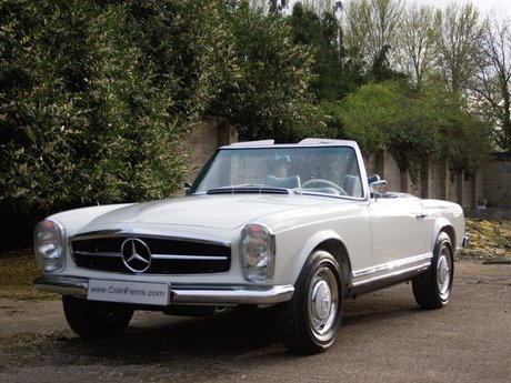 Mercedes-Benz W113 230SL