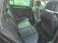 Volkswagen Passat SEL TDI DSG 11