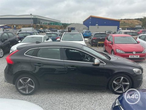 Volvo V40 2.0 D2 R-Design Euro 6 (s/s) 5dr 3