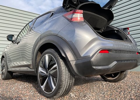 Nissan Juke TEKNA PLUS 23