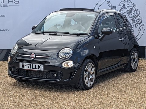 Fiat 500 C CONNECT MHEV 6