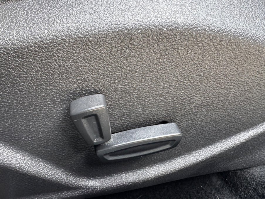 2017 Ford Focus — image 38