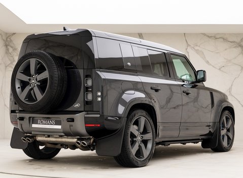 Land Rover Defender 110 V8 7