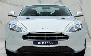 Aston Martin Virage 4