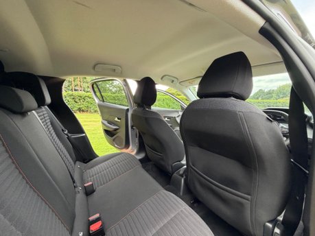 Peugeot 208 PURETECH ACTIVE PREMIUM PLUS S/S 11