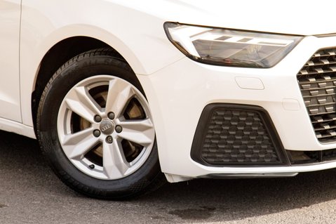 Audi A1 SPORTBACK TFSI SE 11