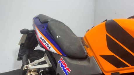 Honda CBR CBR125 2005 40K PROJECT BIKE SPARES OR REPAIR 125CC SPORT 30
