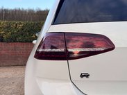 Volkswagen Golf 2.0 Golf R DSG 4WD 5dr 16