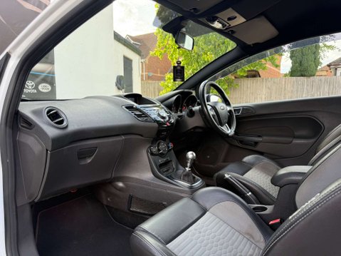 Ford Fiesta 1.6T EcoBoost ST-2 Hatchback 3dr Petrol Manual Euro 6 (182 ps) 54