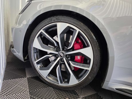 Audi RS4 2.9 TFSI V6 Estate 5dr Petrol Tiptronic quattro Euro 6 (s/s) (450 ps) 21