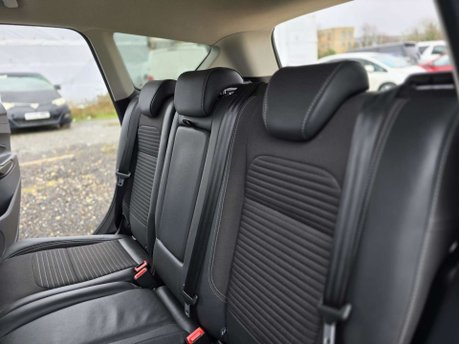 Ford Kuga 2.0 TDCi Titanium SUV 5dr Diesel Powershift AWD Euro 6 (s/s) (180 ps) 21