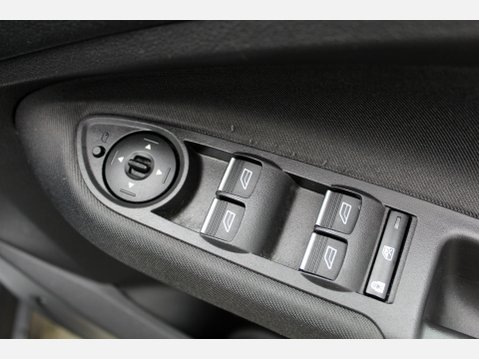 Ford C-Max TITANIUM 26