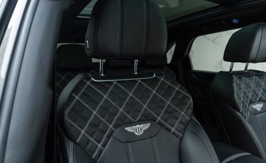 Bentley Bentayga V8 First Edition 16