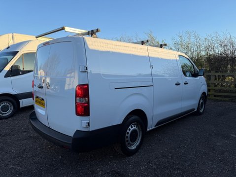 Vauxhall Vivaro 1.5 Turbo D 2900 Dynamic L2 H1 Euro 6 (s/s) 6dr 5