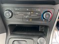 Ford Focus 1.0T EcoBoost Zetec Edition Auto Euro 6 (s/s) 5dr 37