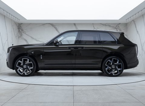 Rolls-Royce Cullinan Series II BLACK BADGE 2
