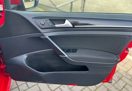 Volkswagen Golf 2.0 TDI BlueMotion Tech GTD 5 Door 19