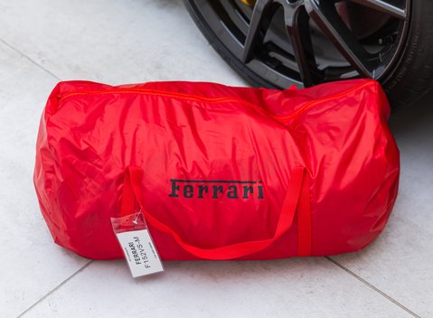 Ferrari F8 SPIDER 64