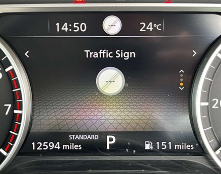 Nissan Qashqai 1.3 Qashqai Acenta Premium DiG-T MHEV CVT 5dr 28