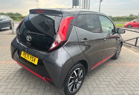 Toyota Aygo 1.0 VVT-I X-TREND TSS 5 DOOR 7
