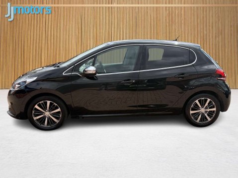 Peugeot 208 1.2 208 Allure 5dr 24