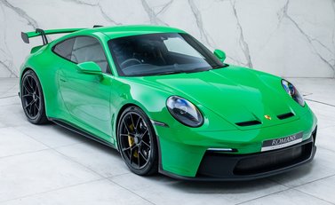 Porsche 911 GT3 (992) 8