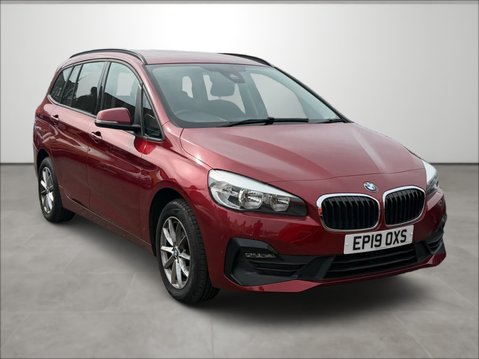 BMW 2 Series 218i SE 5dr 7-Seater 1