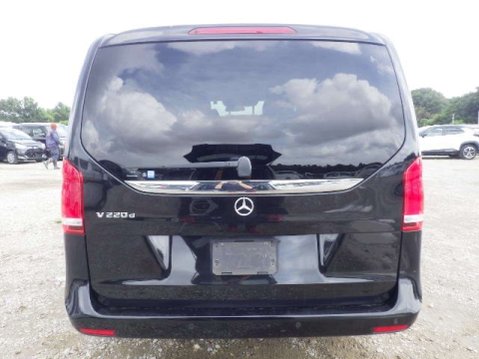 Mercedes-Benz V Class 2.2 V220d MPV 5dr Diesel G-Tronic+ Euro 6 (s/s) 8 Seat LWB (163 ps) 8