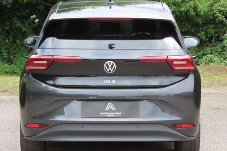 Volkswagen ID.3 Pro Performance 58kWh Family Auto 5dr 5