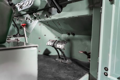 Land Rover Series 1 ACQUIRE A PIECE OF LAND ROVER HISTORY. EXCELLENT HISTORY & PROVENANCE. 55