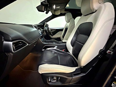 Jaguar F-Pace S 3.0 V6 D300 AWD AUTOMATIC 21