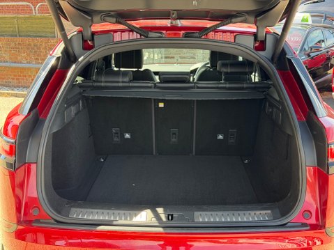 Land Rover Range Rover Velar R-DYNAMIC SE 7