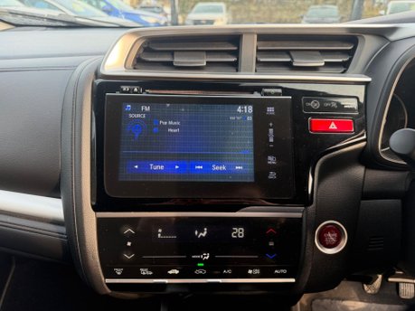 Honda Jazz I-VTEC EX NAVI 11