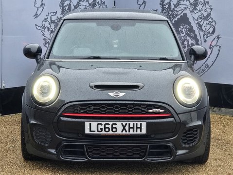 Mini Hatch JOHN COOPER WORKS 2