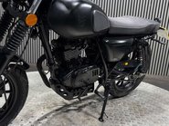 Mutt FSR 2021 ONLY 7K MODERN RETRO 125CC LEARNER BIKE LONG MOT 13