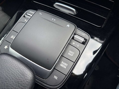 Mercedes-Benz A Class 1.3 A 180 AMG Line Auto 5dr 27